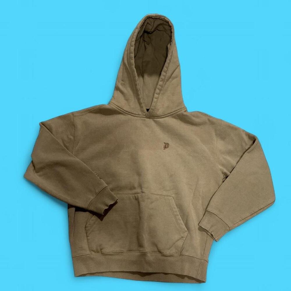 Primitive skateboarding essential hoodie